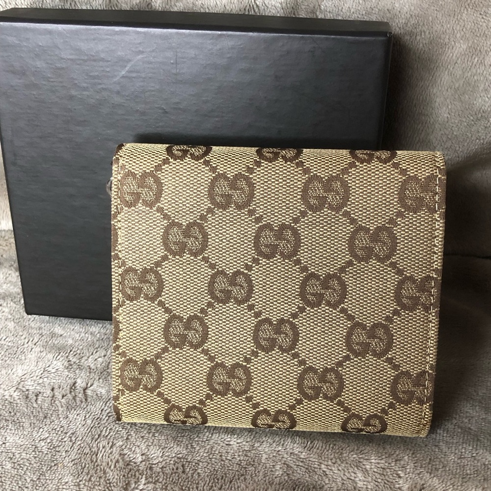 GUCCI GG Sherry Line Horsebit Trifold Wallet COMES WITH GUCCI BOX - Picture 3 of 17